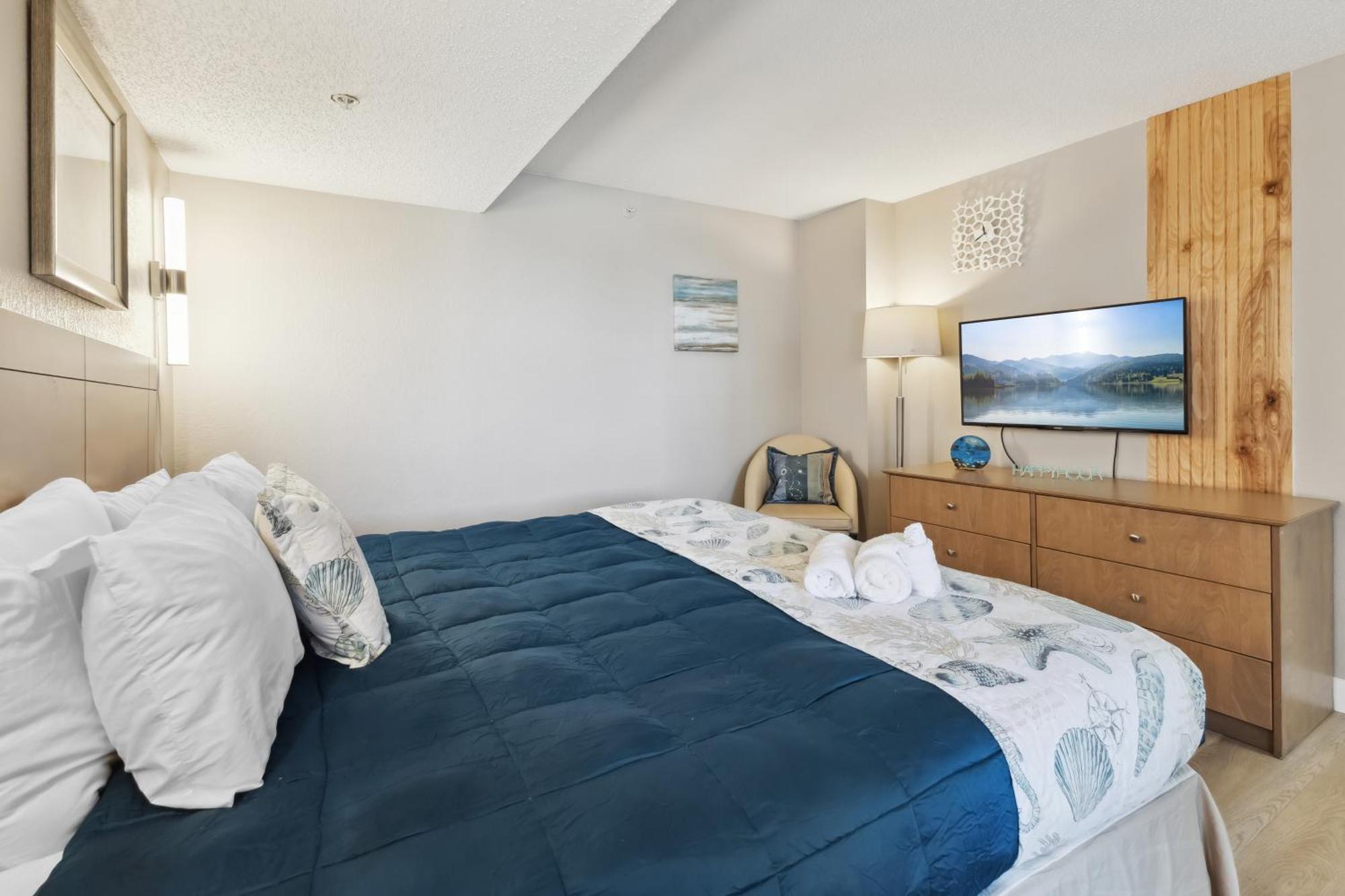 Apartment 2 Ocean View King At Landmark Myrtle