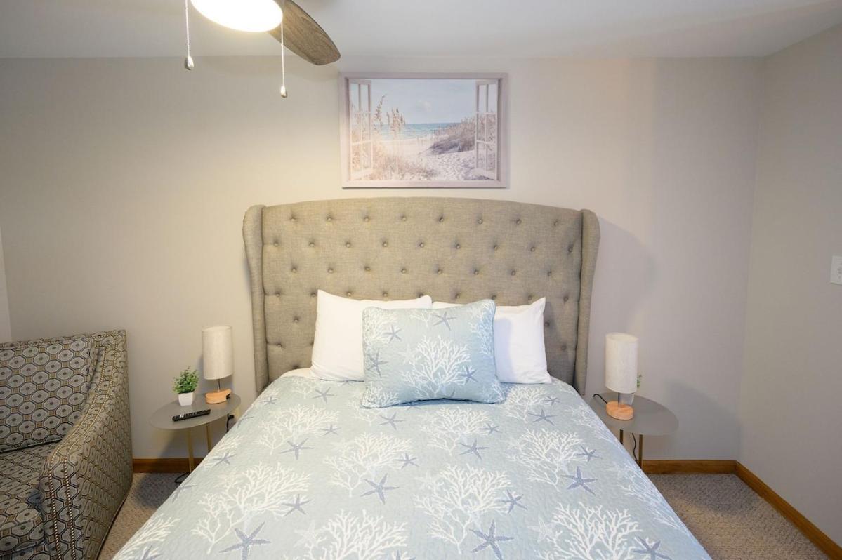 Holiday home Charming Garden Condo, Steps To Beach! Myrtle Beach