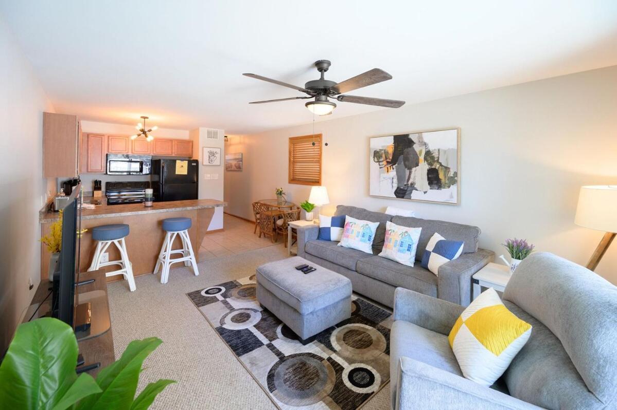 Charming Garden Condo, Steps To Beach!