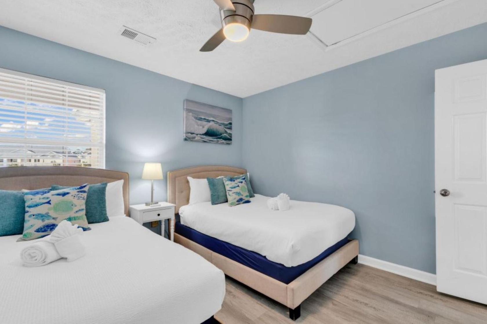 Gorgeous 2 Bedroom Along The Intracoastal Waterway Apartment *