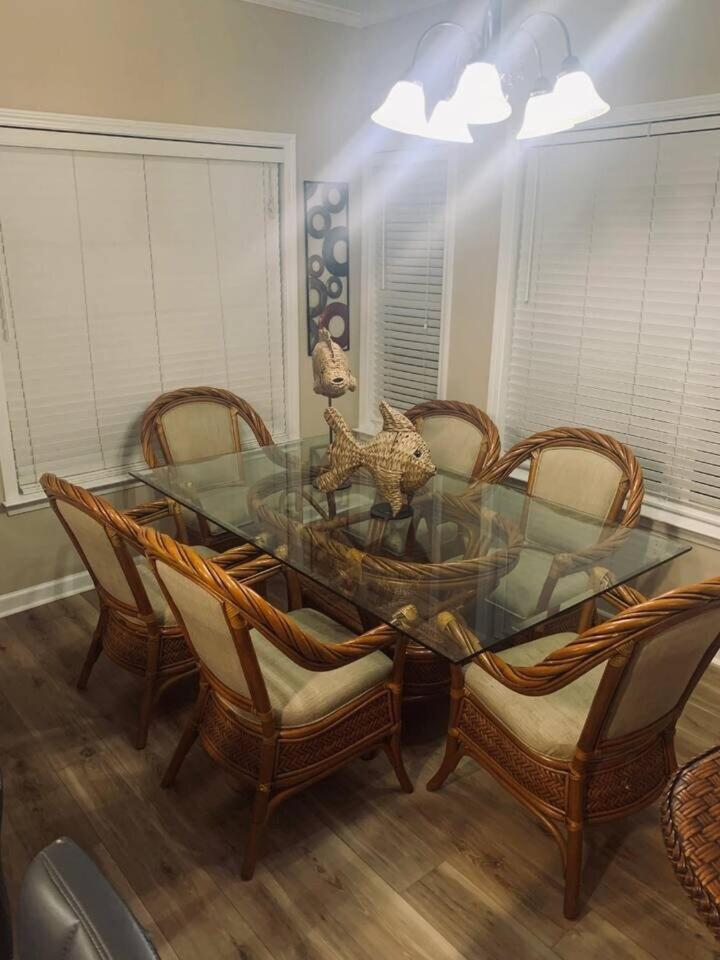 M49 Ocean Lakes Pet Friendly Golf Cart-beach Bum Holiday home