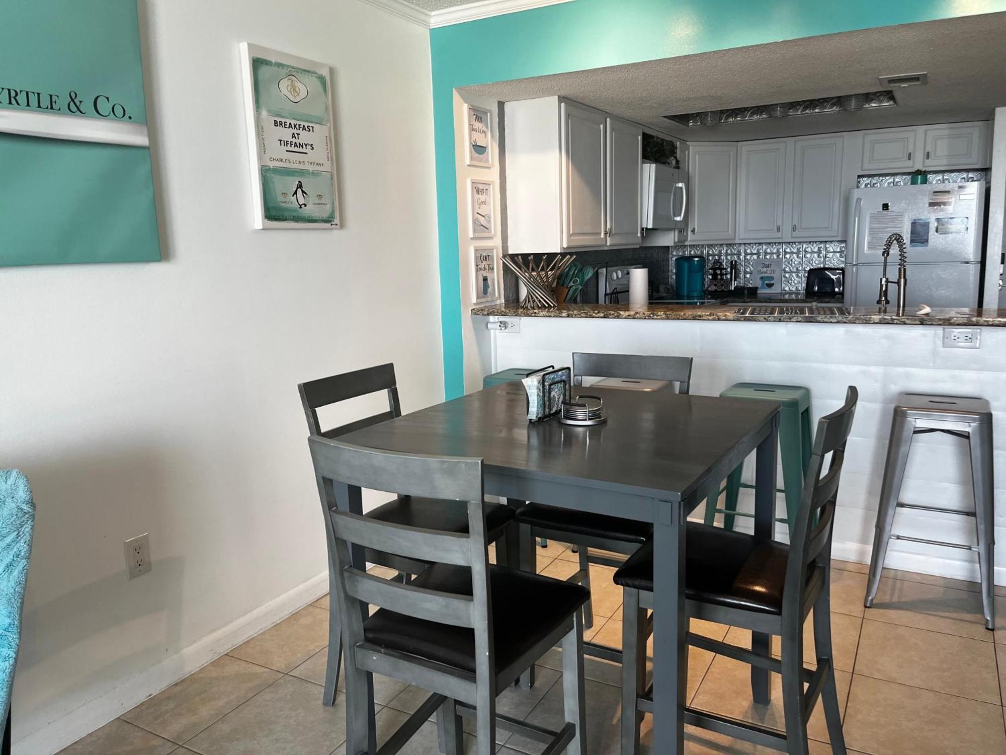 Apartment Spectacular Ocean View-captivating Sunrises And Sunsets
