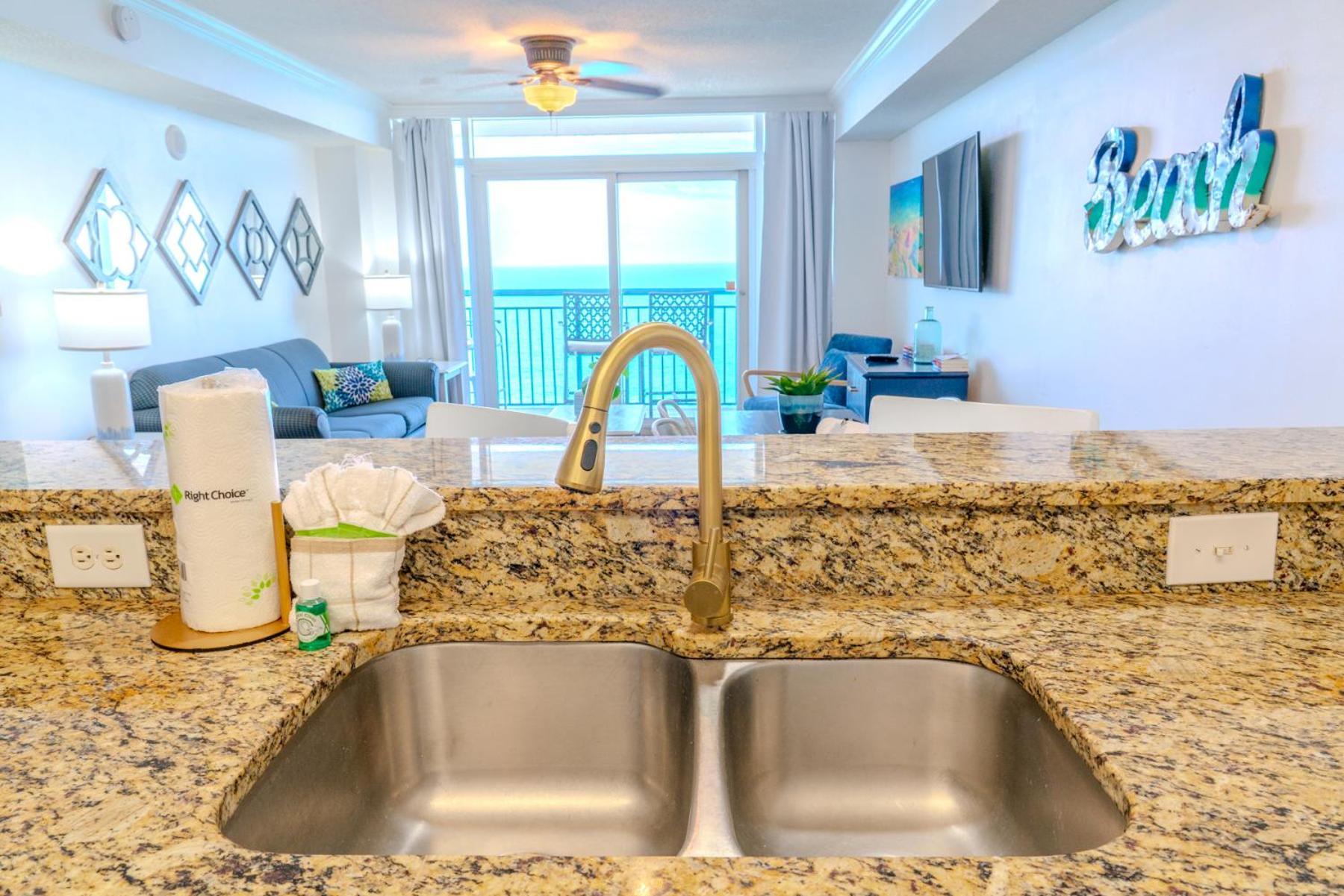 Beautiful Renovated 2 Bedroom With Direct Ocean Views! Paradise 1907 * Myrtle Beach