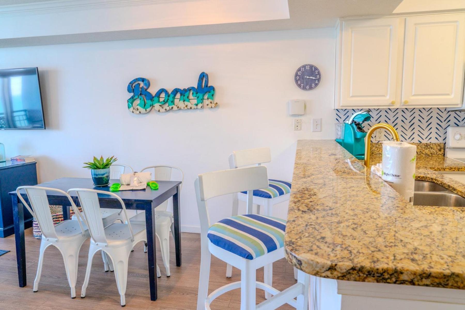Beautiful Renovated 2 Bedroom With Direct Ocean Views! Paradise 1907 * Myrtle Beach