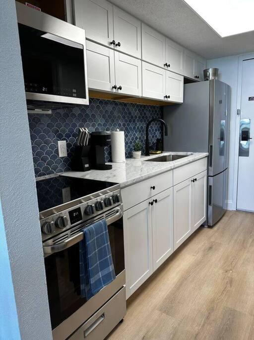 Aparthotel Ocean Front King Studio-resort Building-sleeps Up To 3 *