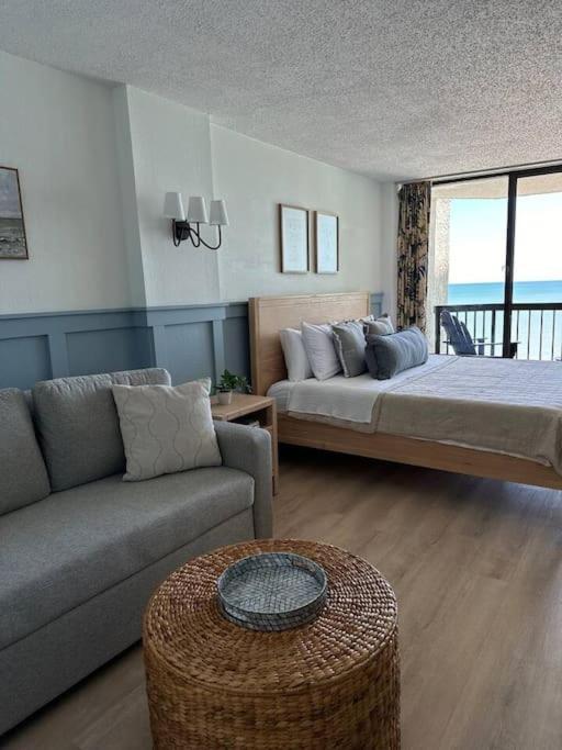 Aparthotel Ocean Front King Studio-resort Building-sleeps Up To 3 *