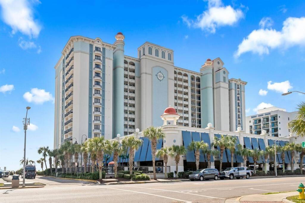 Ocean Front King Studio-resort Building-sleeps Up To 3 Aparthotel Myrtle Beach