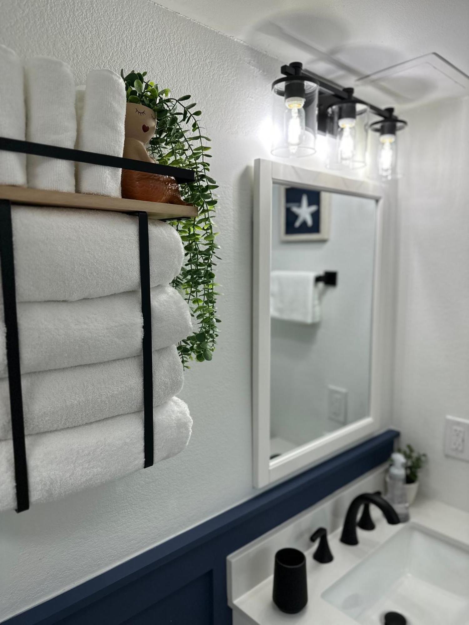 Aparthotel Ocean Front King Studio-resort Building-sleeps Up To 3 Myrtle Beach
