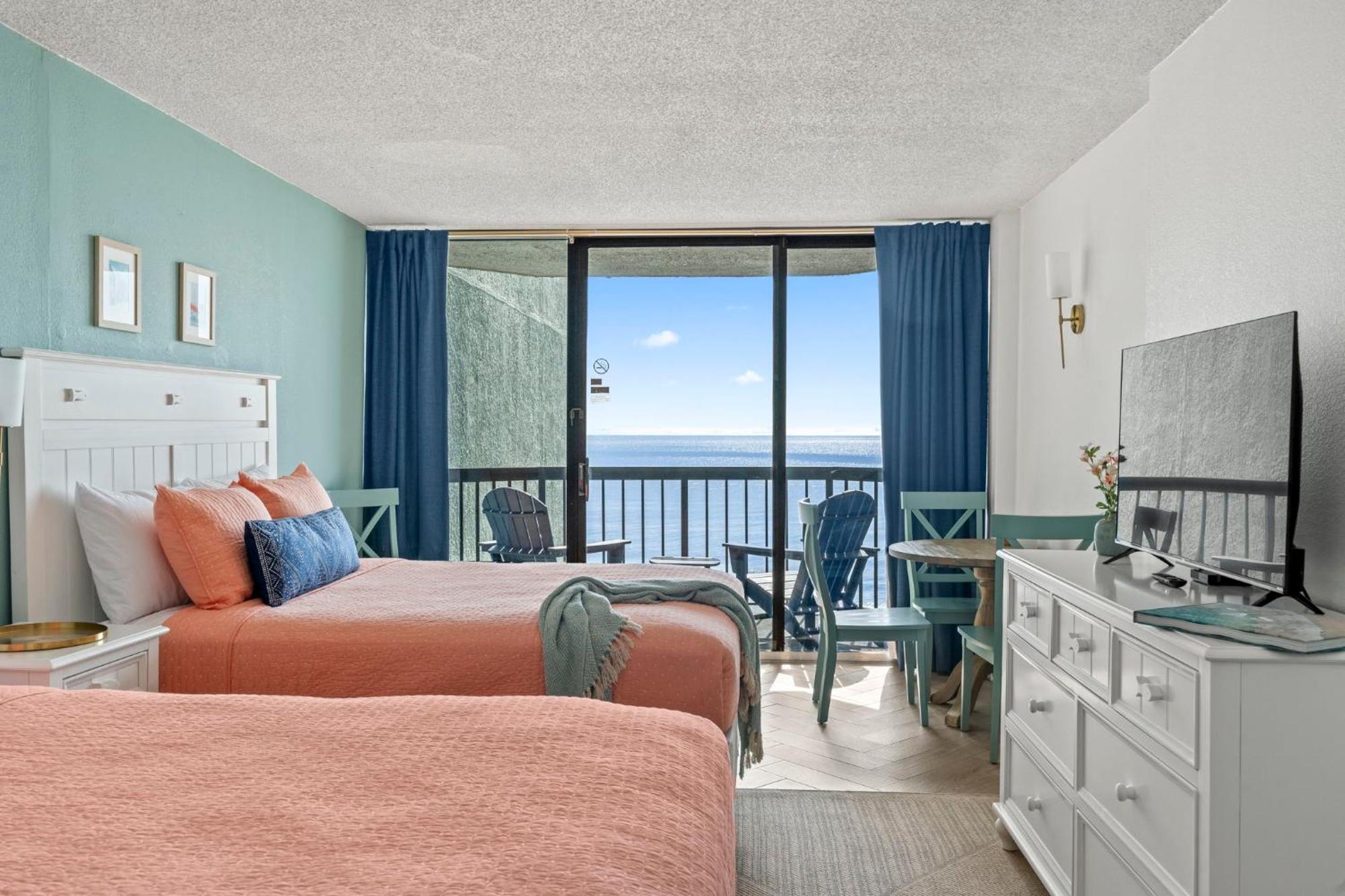 New Oceanfront In W/ Pools & Hot Tubs *