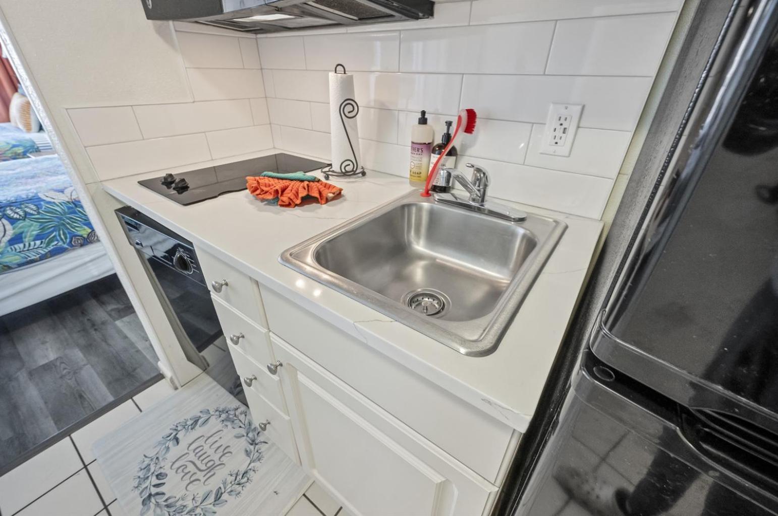Ocean Annie's Oceanview Studio,scenic Views,pools! Myrtle Beach