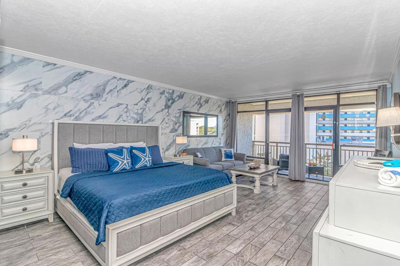 Holiday home Immaculate Ocean View King Suite!- Grande Cayman Unit 437 - Sleeps 4 Guests! *