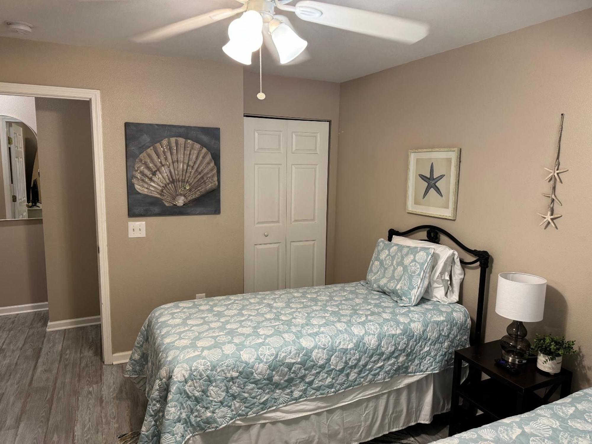A Spacious 3-bedroom, 2-bath Perfect For A Wonderful Family Vacation Apartment