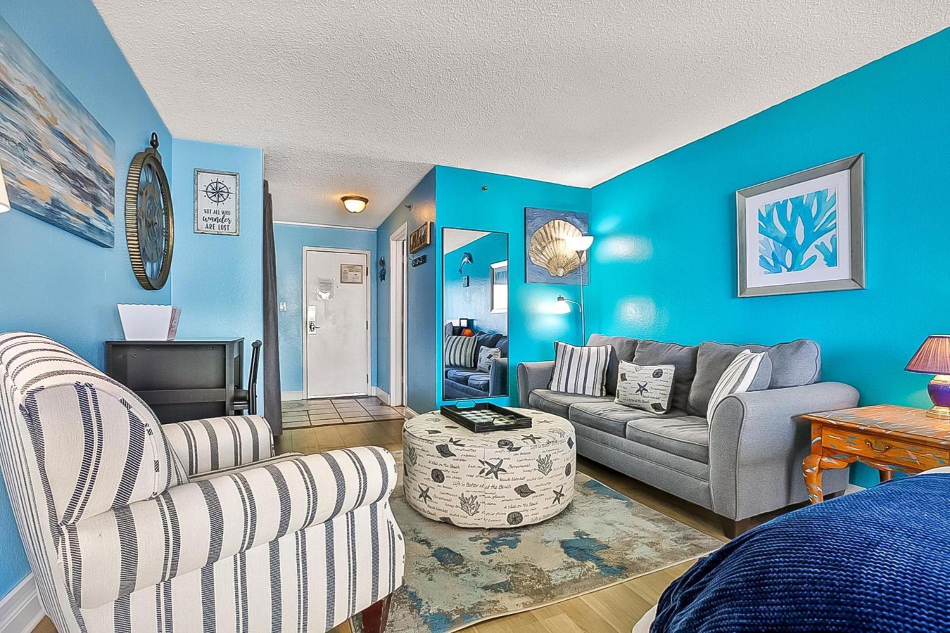 Beachfront Oasis At Sea Mist Resort! King Bed! Fully Remodeled! *