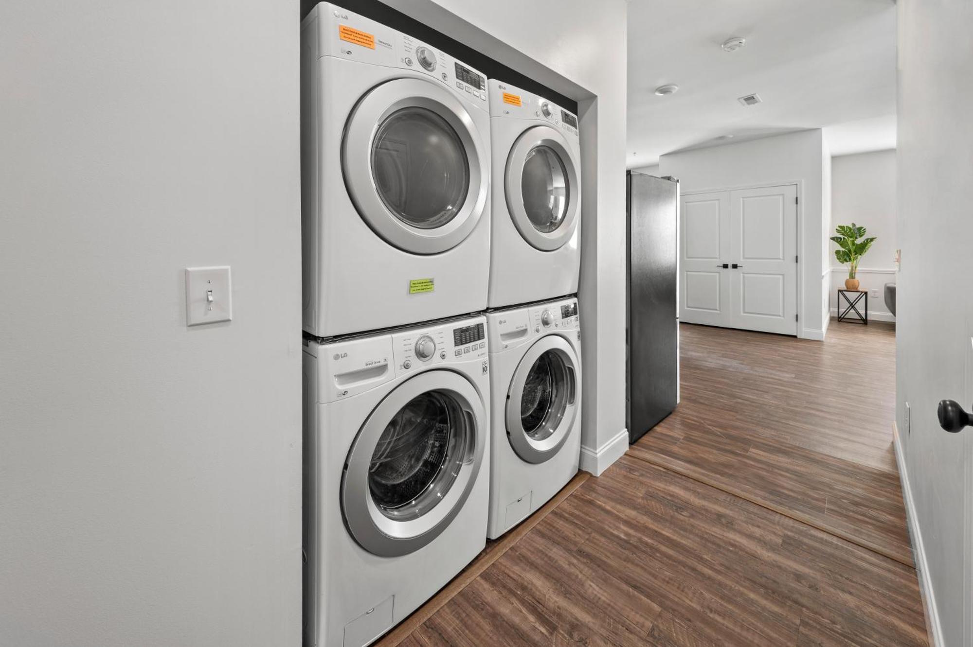 208 Unit B By Together *