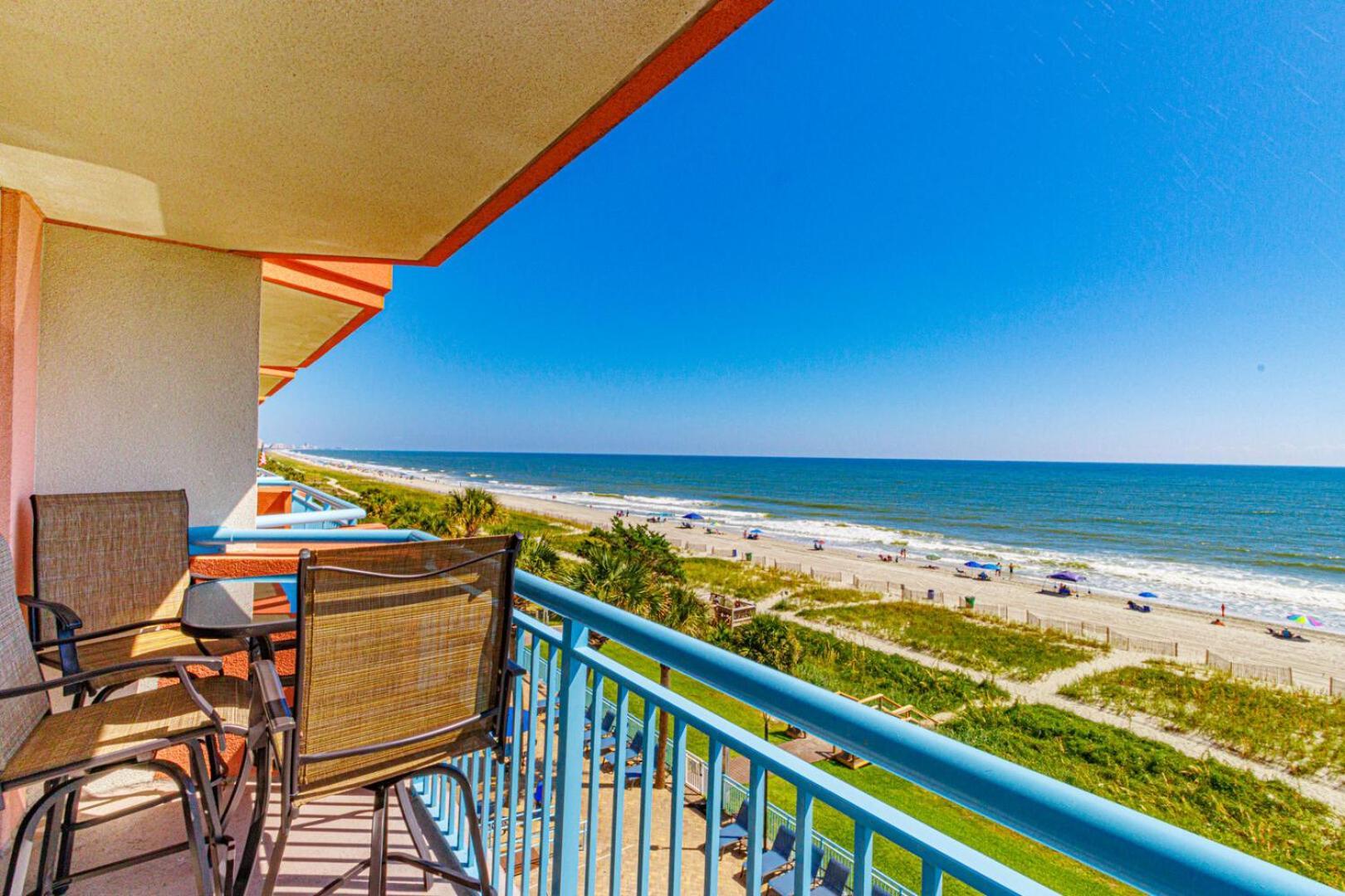 Spacious Oceanfront 2 Bedroom - Sleeps 8! - Roxanne Towers Unit 406 Holiday home *