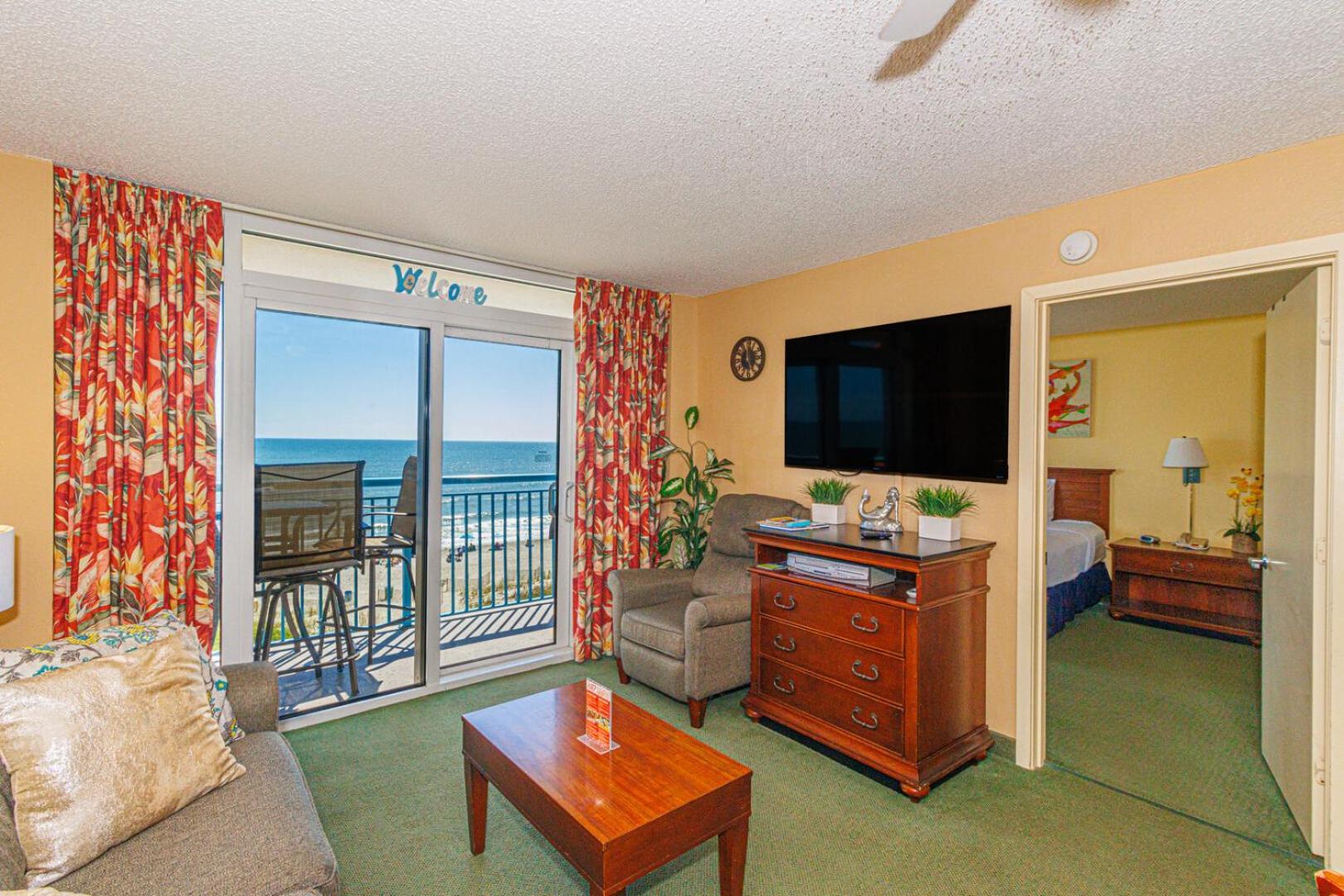 Spacious Oceanfront 2 Bedroom - Sleeps 8! - Roxanne Towers Unit 406 * Myrtle Beach