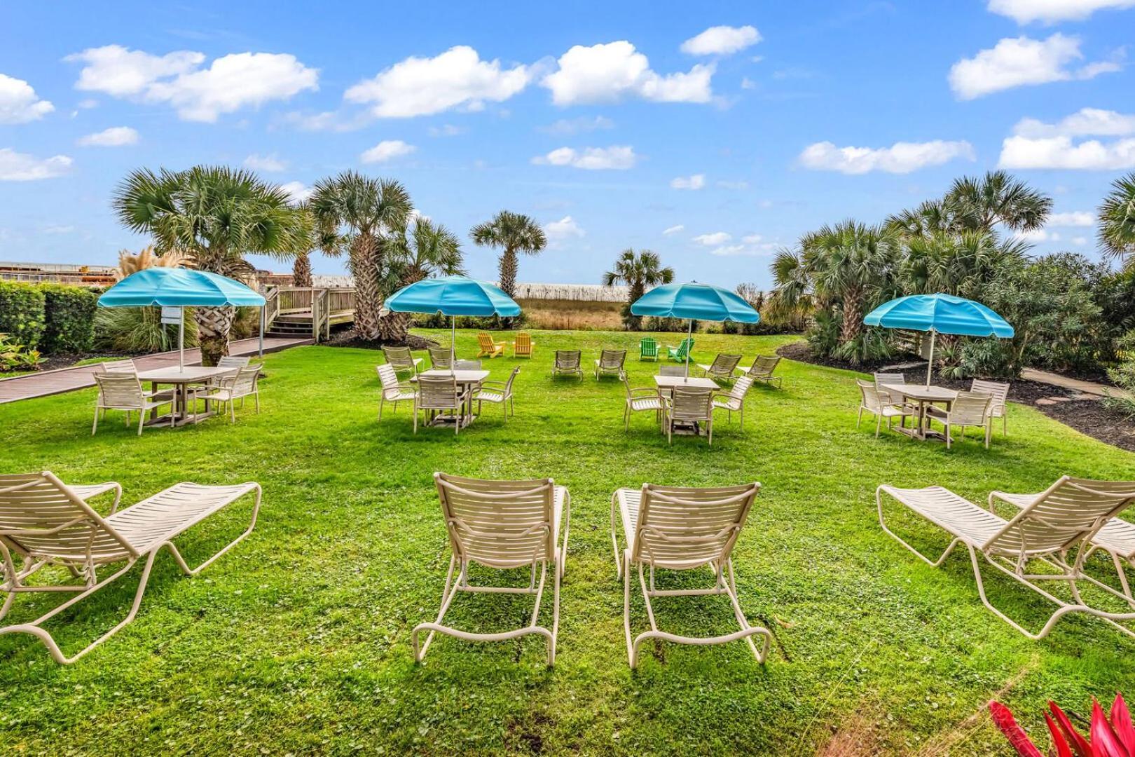 Meridian Plaza 307! Third Floor Ocean Views! Sleeps 4!