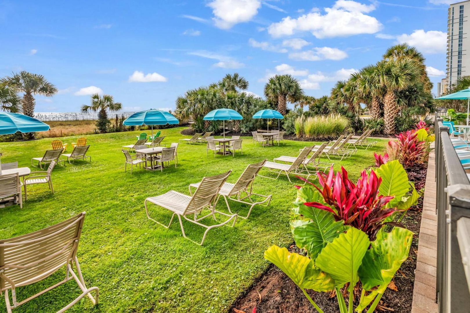 Meridian Plaza 307! Third Floor Ocean Views! Sleeps 4! Holiday home
