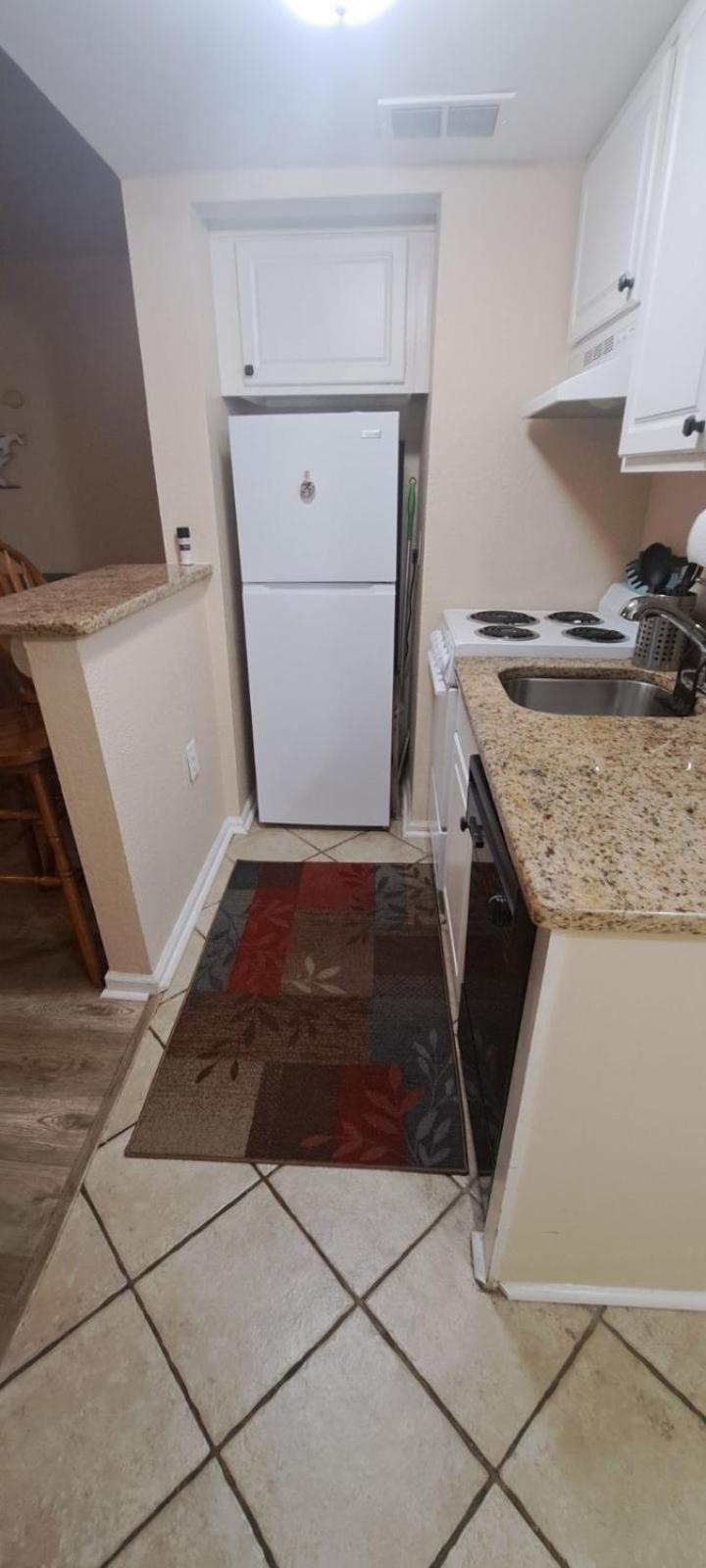 Meridian Plaza 307! Third Floor Ocean Views! Sleeps 4! *