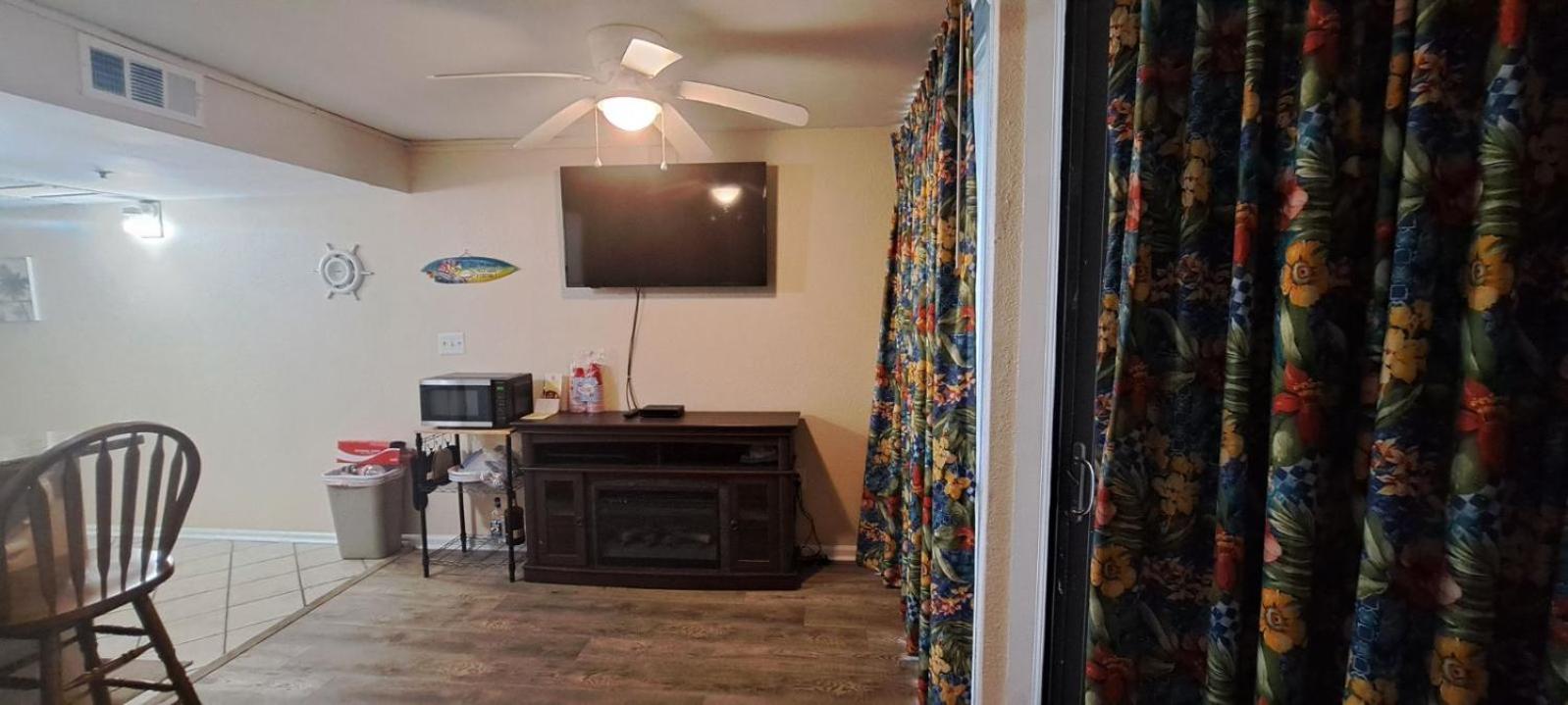 Holiday home Meridian Plaza 307! Third Floor Ocean Views! Sleeps 4!