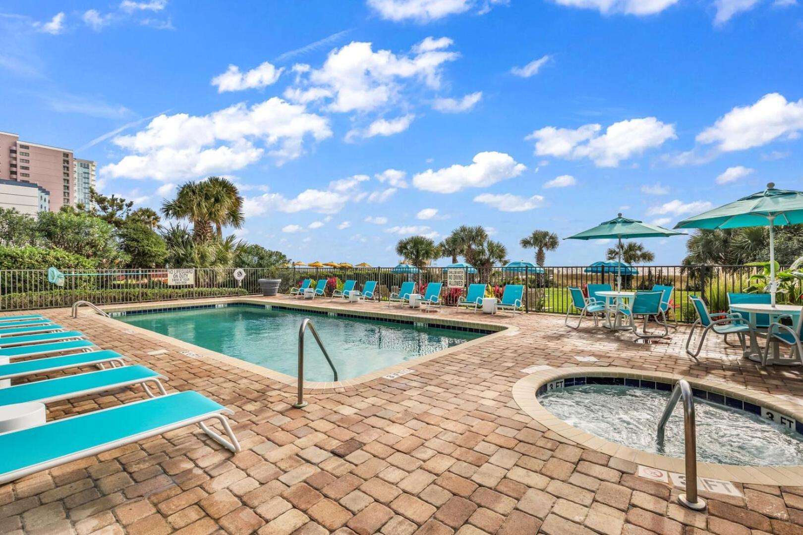 Meridian Plaza 307! Third Floor Ocean Views! Sleeps 4! *