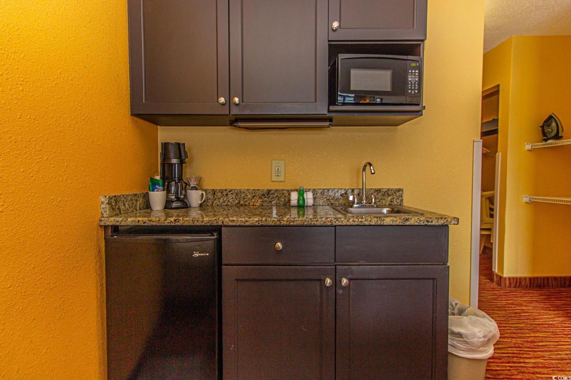 Cozy Double Queen For 4! Landmark 1410 * Myrtle Beach