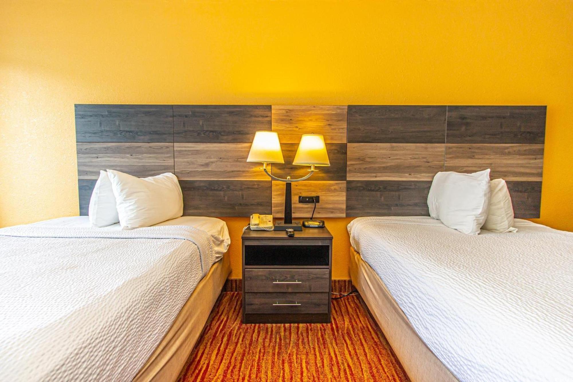 Cozy Double Queen For 4! Landmark 1410 * Myrtle Beach