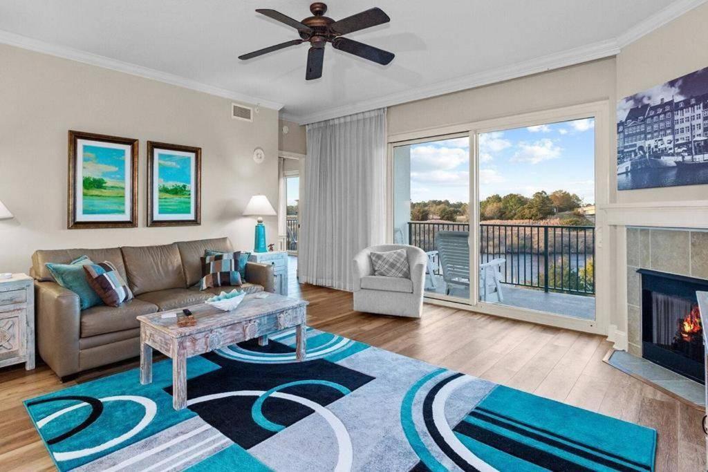 The Marina 4-406 Holiday home