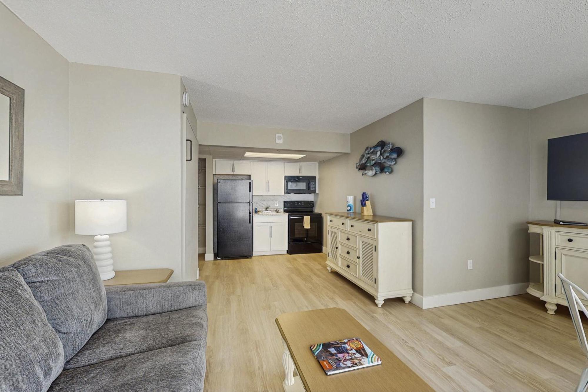 Apartment Compass Cove 871