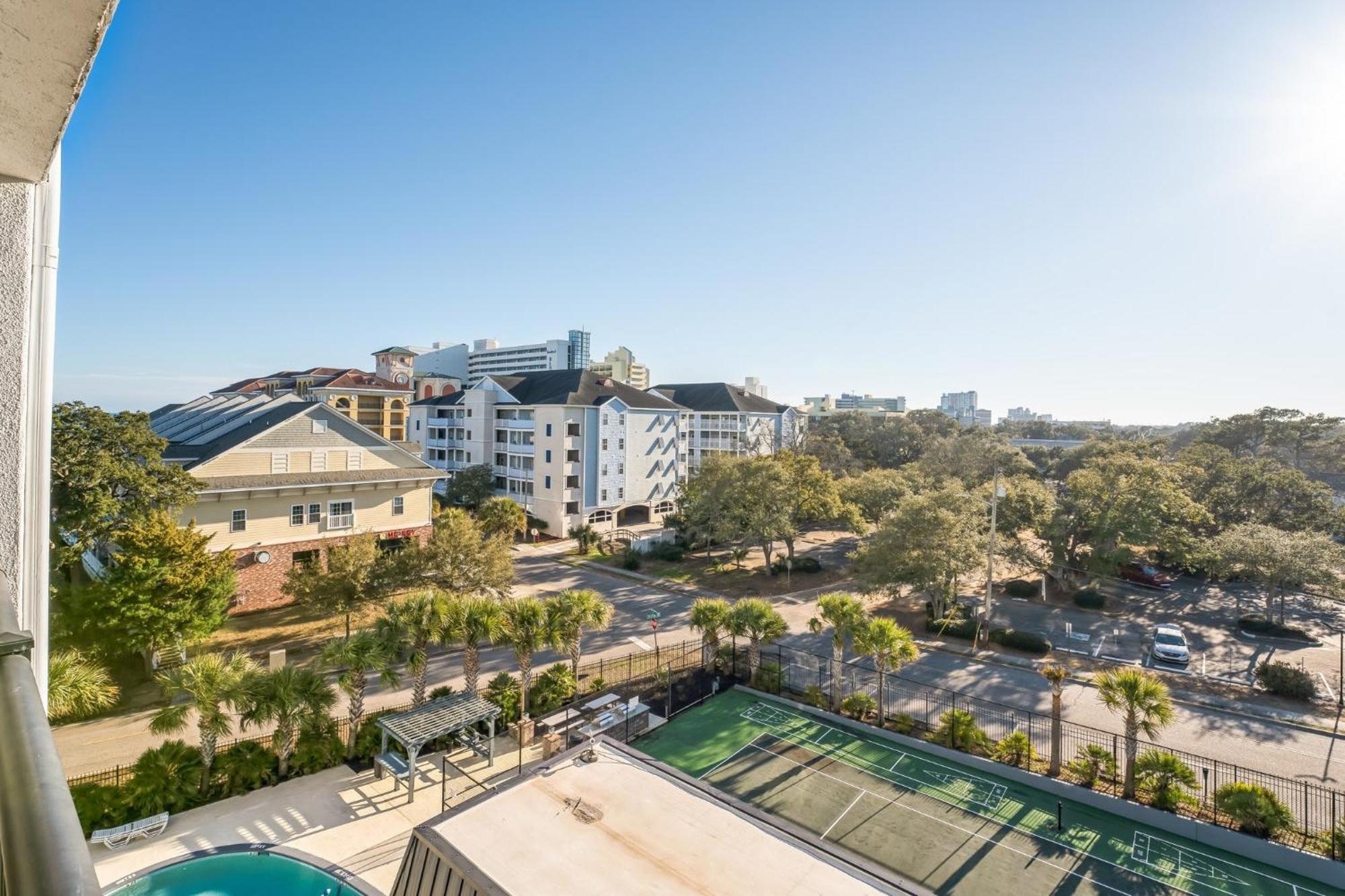 Coastal Retreat - 2br - 4-min Walk To * Myrtle Beach