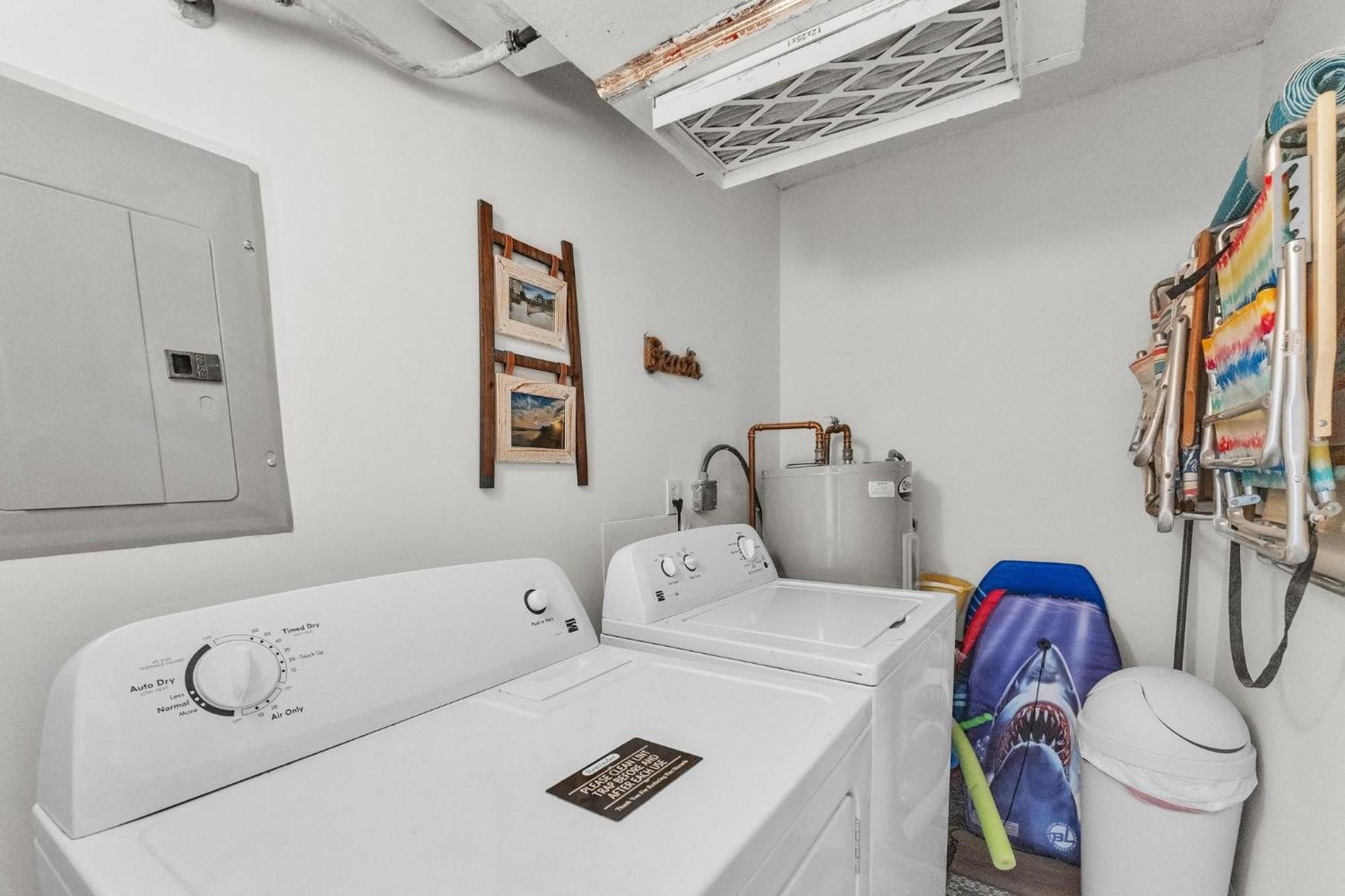 Apartment Coastal Retreat - 2br - 4-min Walk To