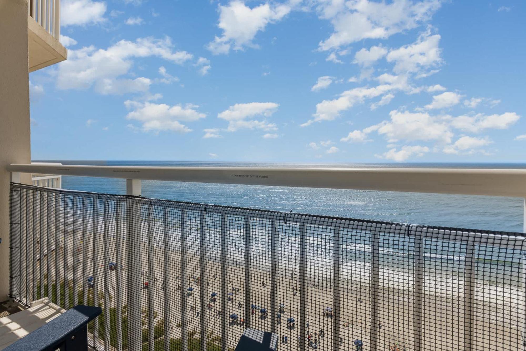 Baywatch 1734 - Oceanfront Apartment Myrtle Beach