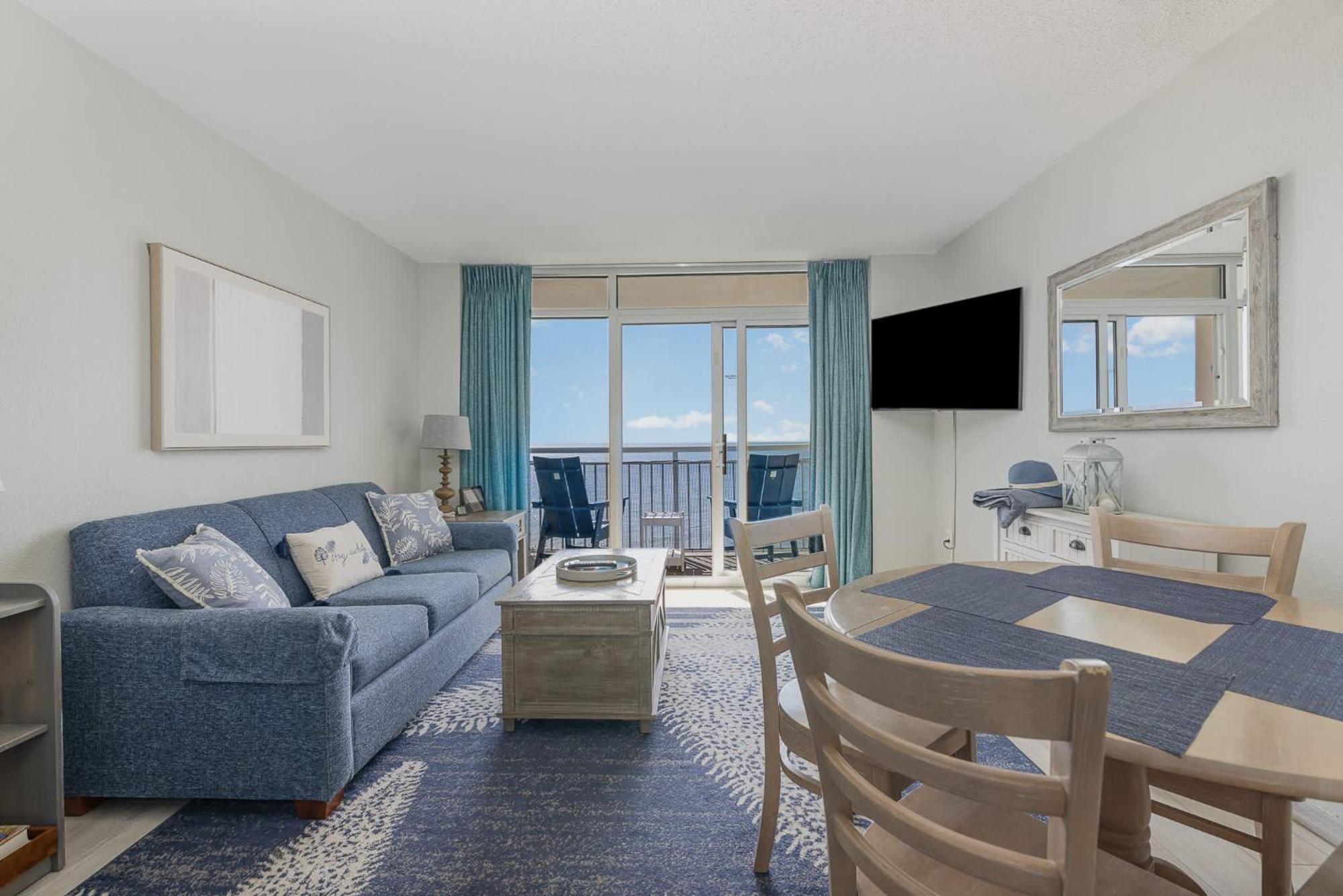 Apartment Baywatch 1734 - Oceanfront Myrtle Beach