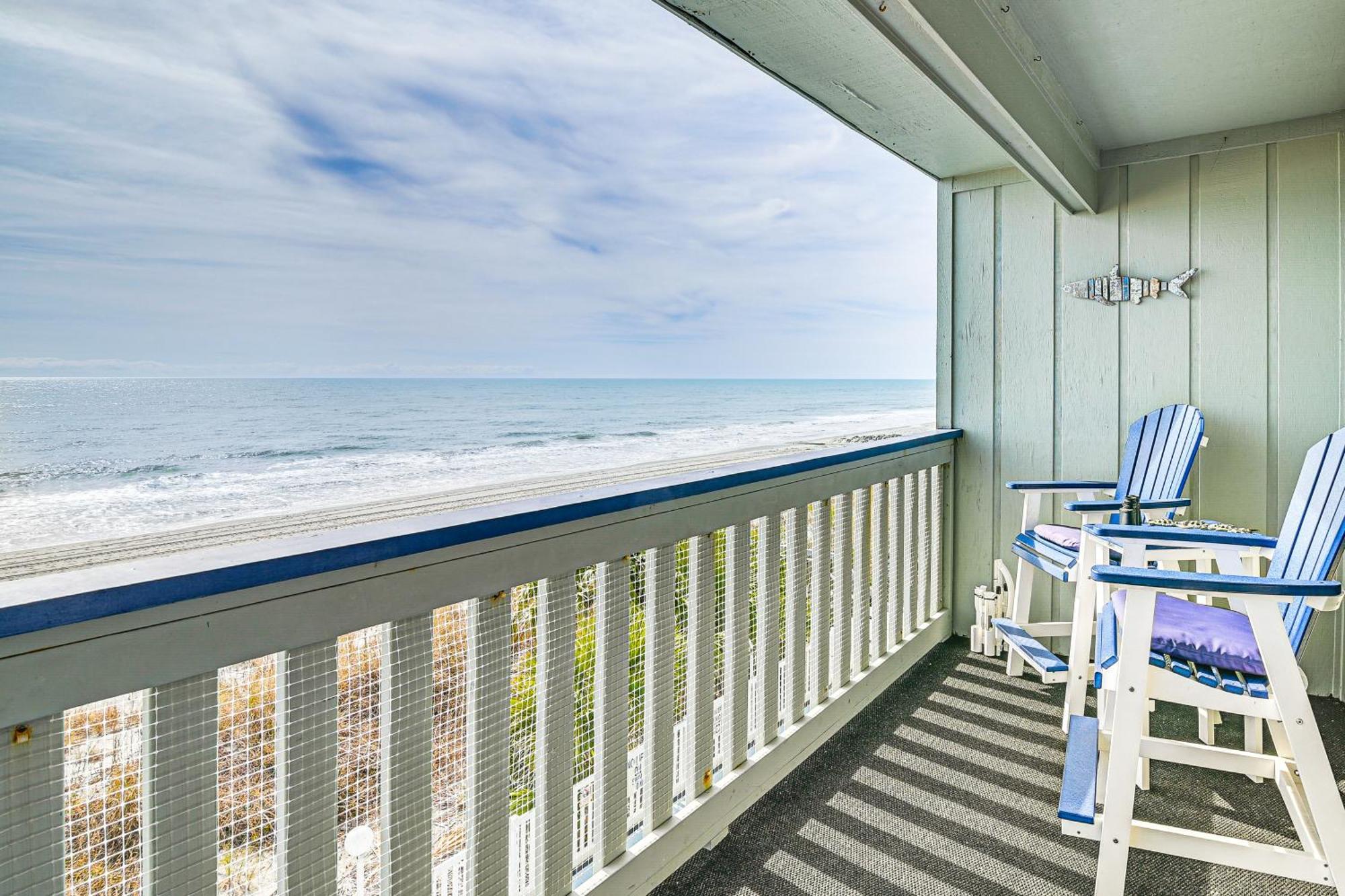On-the-beach Escape Oceanfront In Surfside! Apartment Myrtle Beach