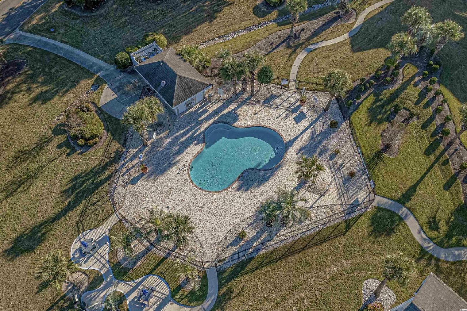 Spacious 2 Bedroom With Golf Course Views! Magnolia Place 202 Holiday home *