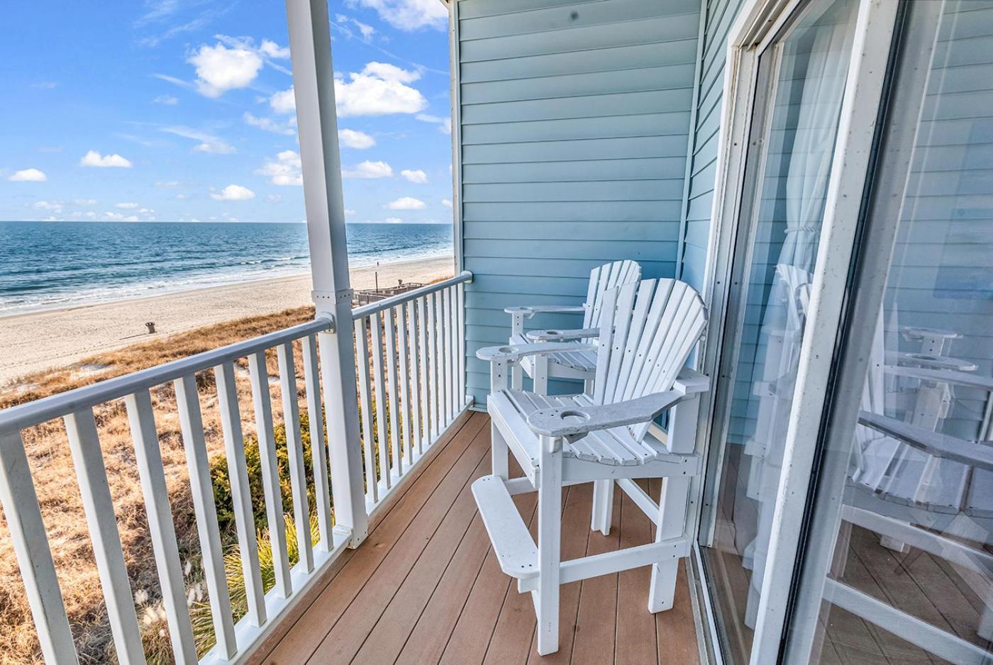 Luxurious 7br Oceanfront Apartment *