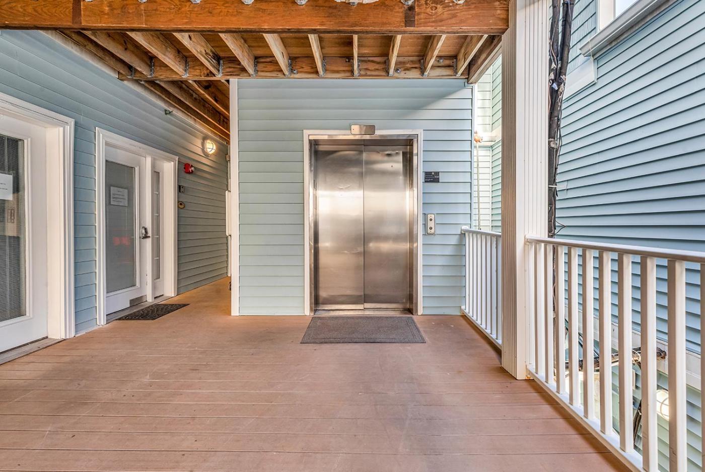 Apartment Luxurious 7br Oceanfront Myrtle Beach