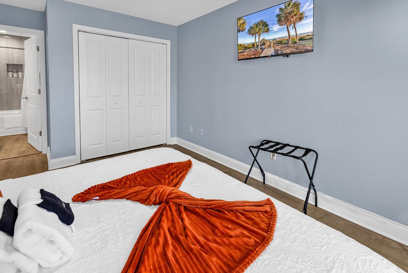 Luxurious 7br Oceanfront Apartment Myrtle Beach