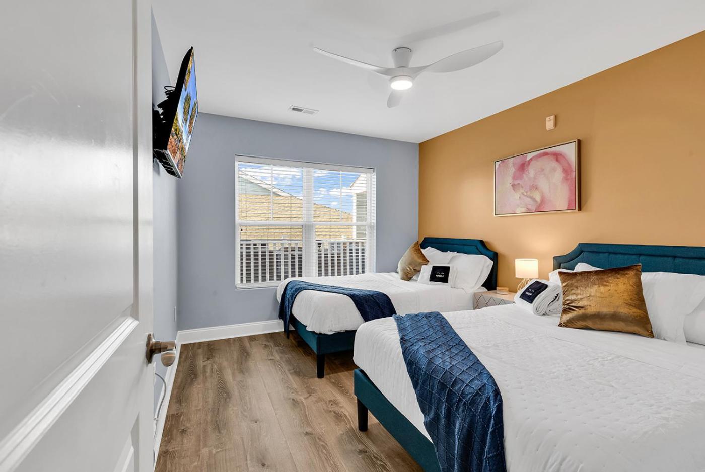 Apartment Luxurious 7br Oceanfront Myrtle Beach