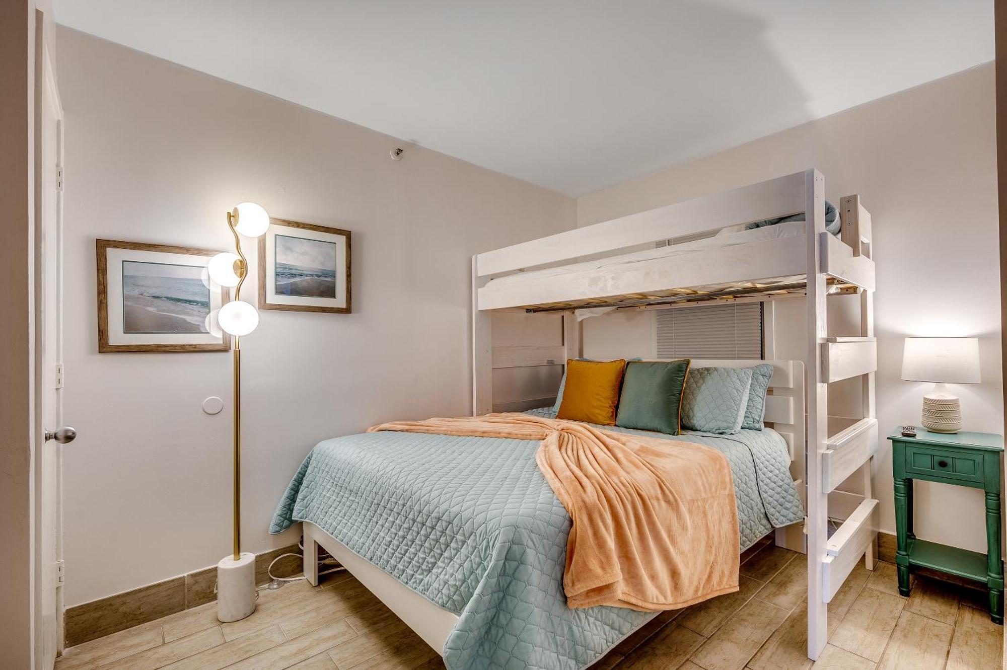 Oceanfront In Myrtle On Ar 5th Floor Apartment