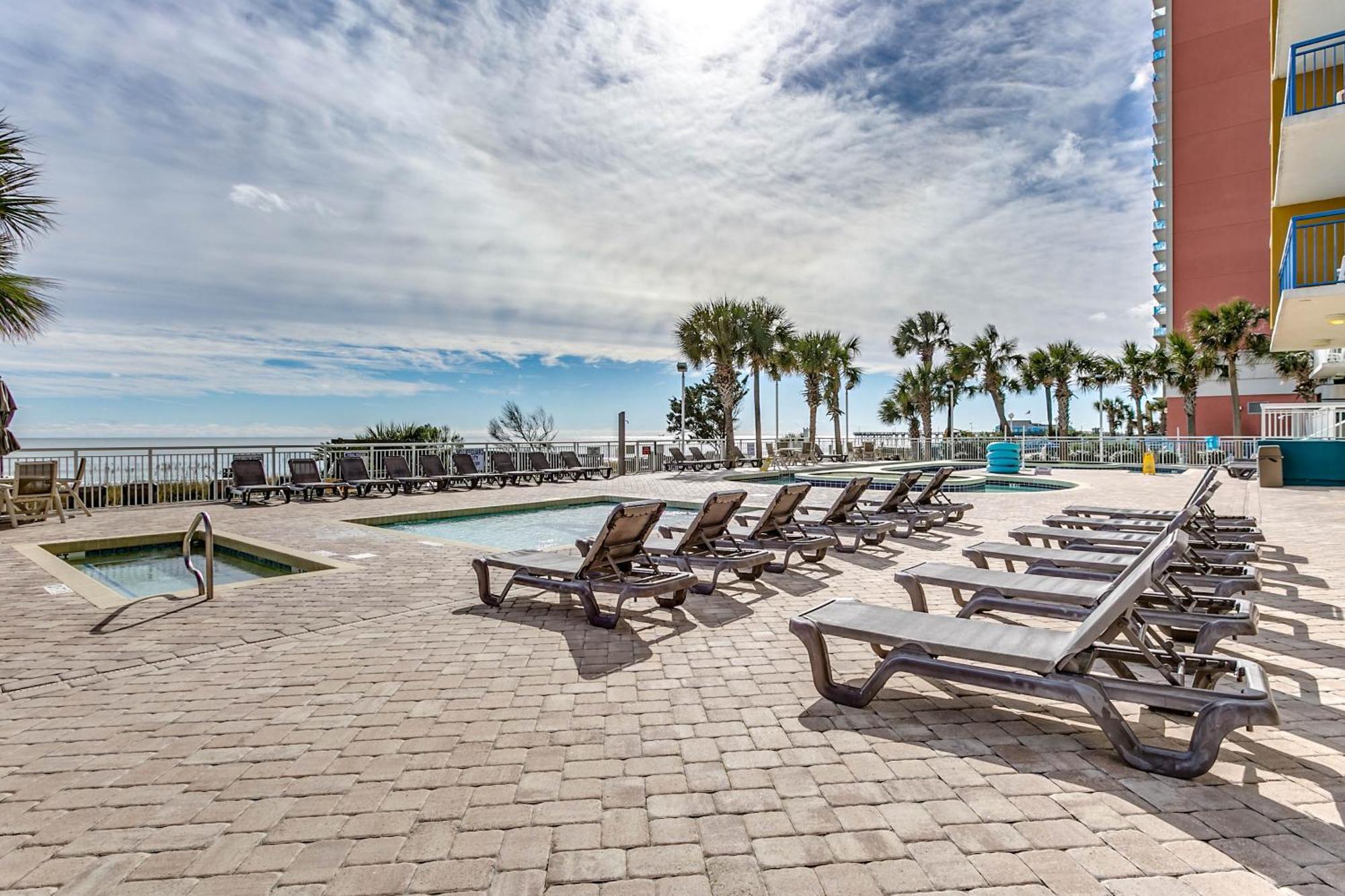 Oceanfront In Myrtle On Ar 5th Floor Apartment *
