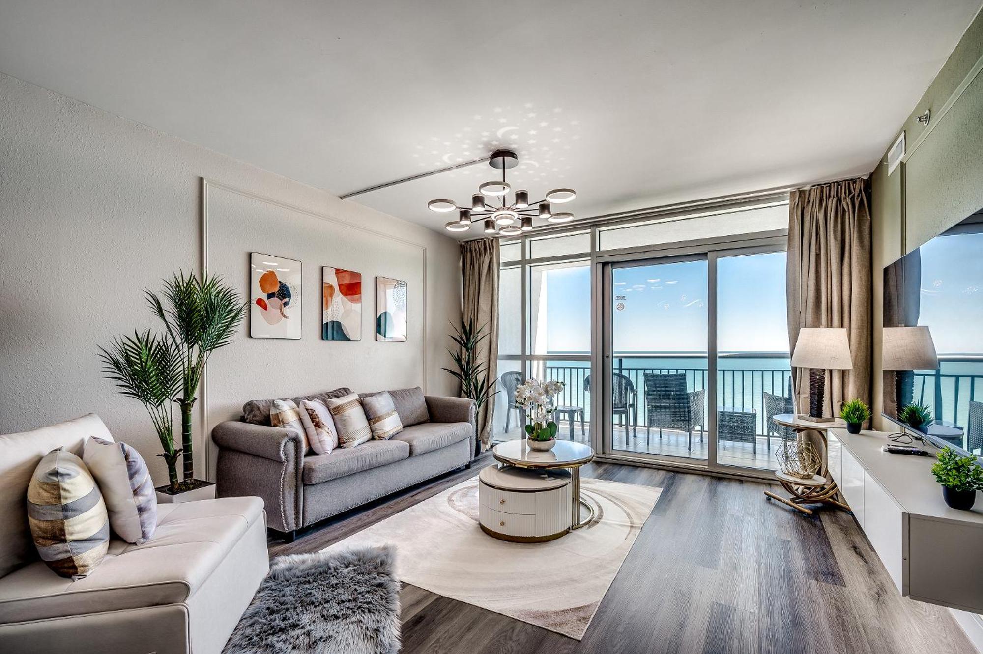 Apartment Beachfront With Stunning View Multiple Pools On Bv 15th Floor