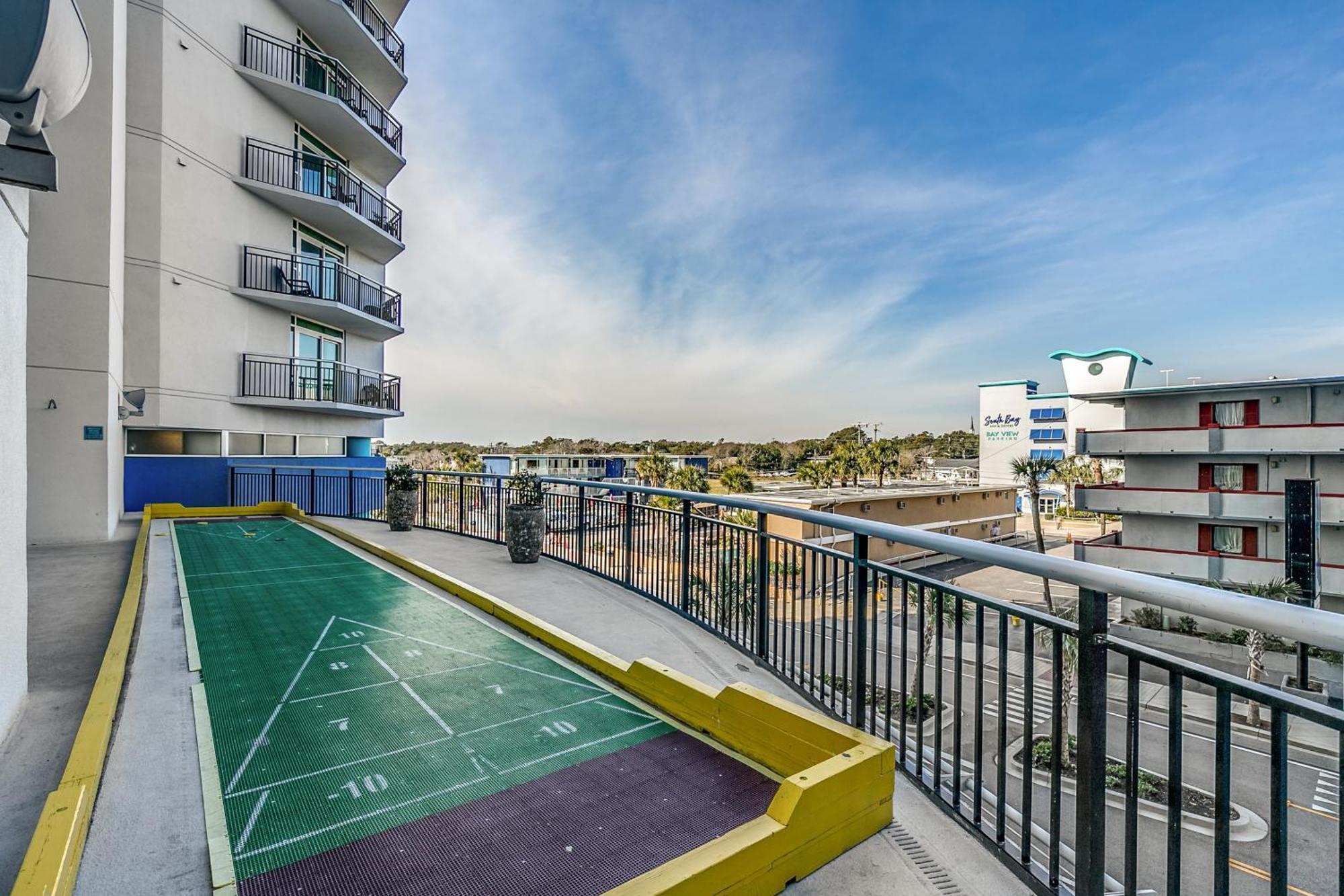 Watch Sunrise From Your Bed In The On Bv 15th Floor Apartment *