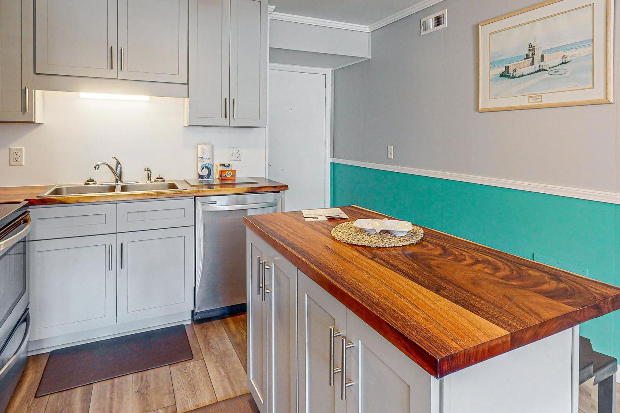 Endless Summer Getaway Apartment Myrtle Beach