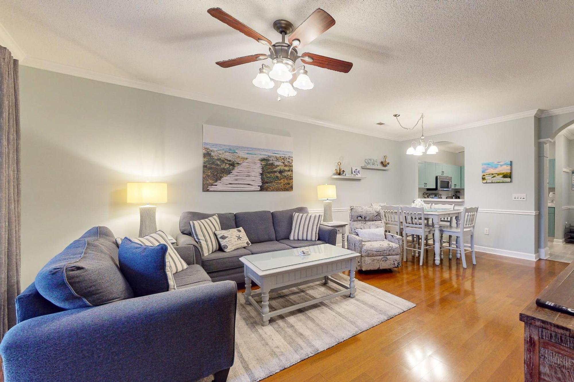 The Sandy Oyster Apartment