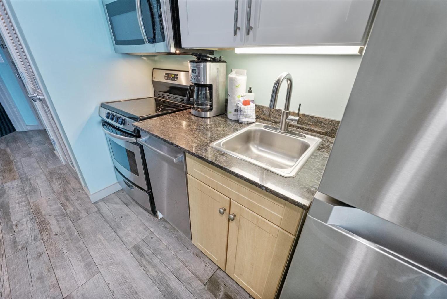 New Modern, Direct Oceanfront, Boardwalk, Views! Apartment Myrtle Beach