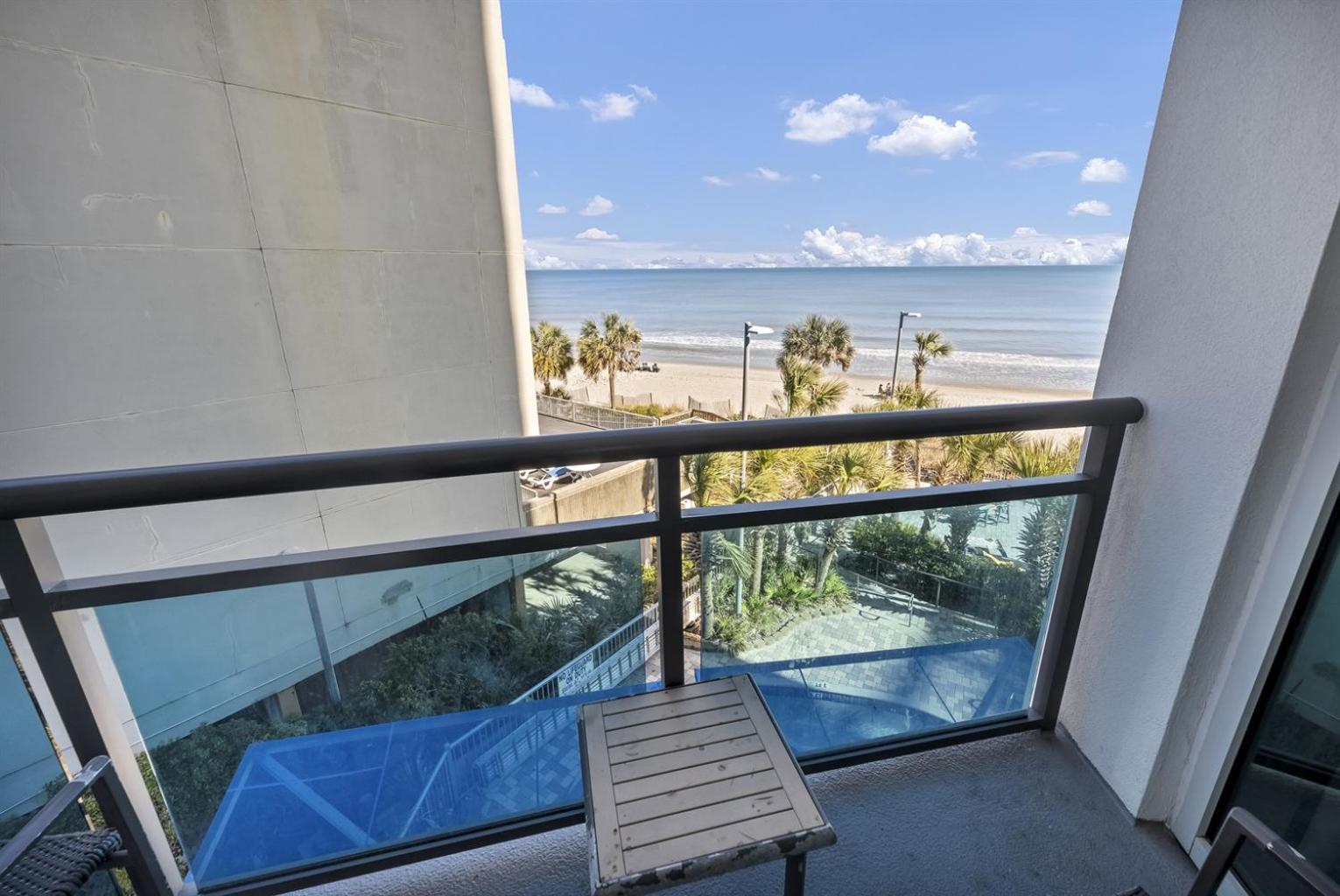 Oceanfront Myrtle Beach 2-Br Condo With Hot Tubs Myrtle Beach