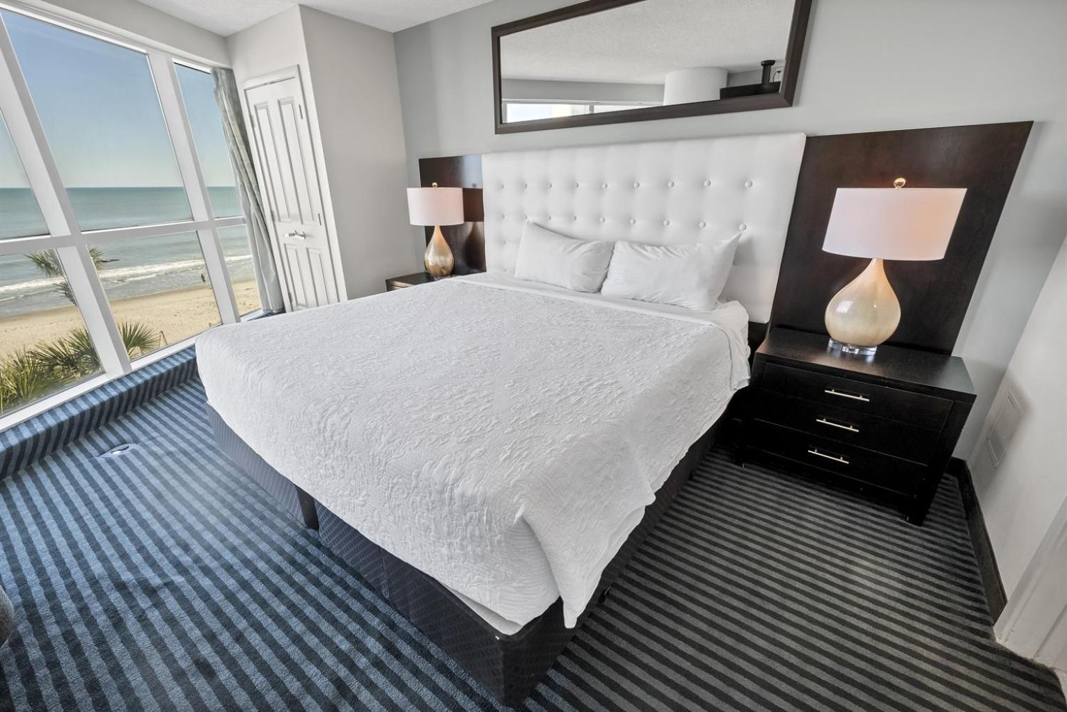 Oceanfront Myrtle Beach 2-Br Condo With Hot Tubs Aparthotel *