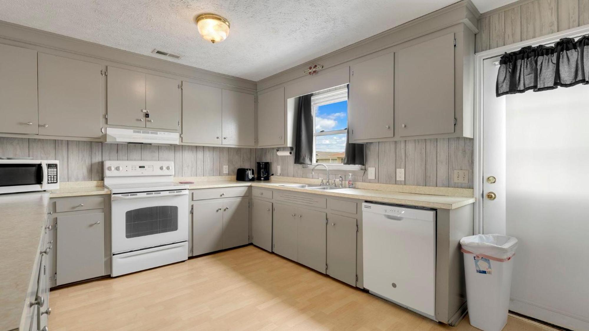 Holiday home Dreams - 3rd Row - Cherry Grove Section