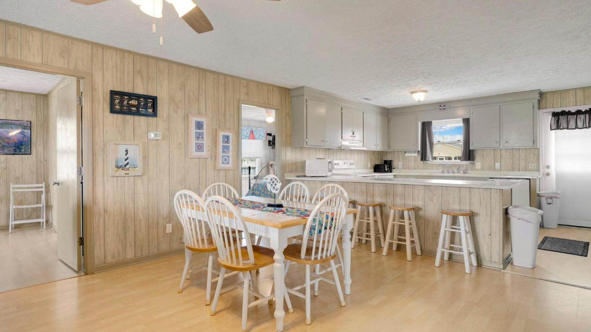 Dreams - 3rd Row - Cherry Grove Section Holiday home *